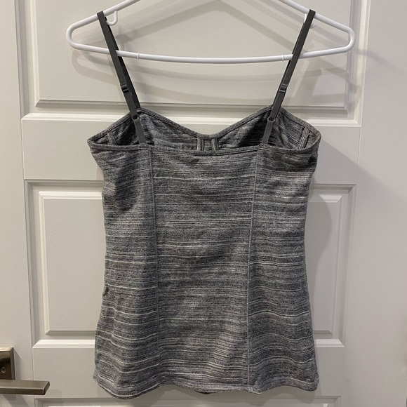 2/$18 Aritzia Talula Gray Bustier Tank Top with Adjustable Straps Size M - Picture 2 of 6